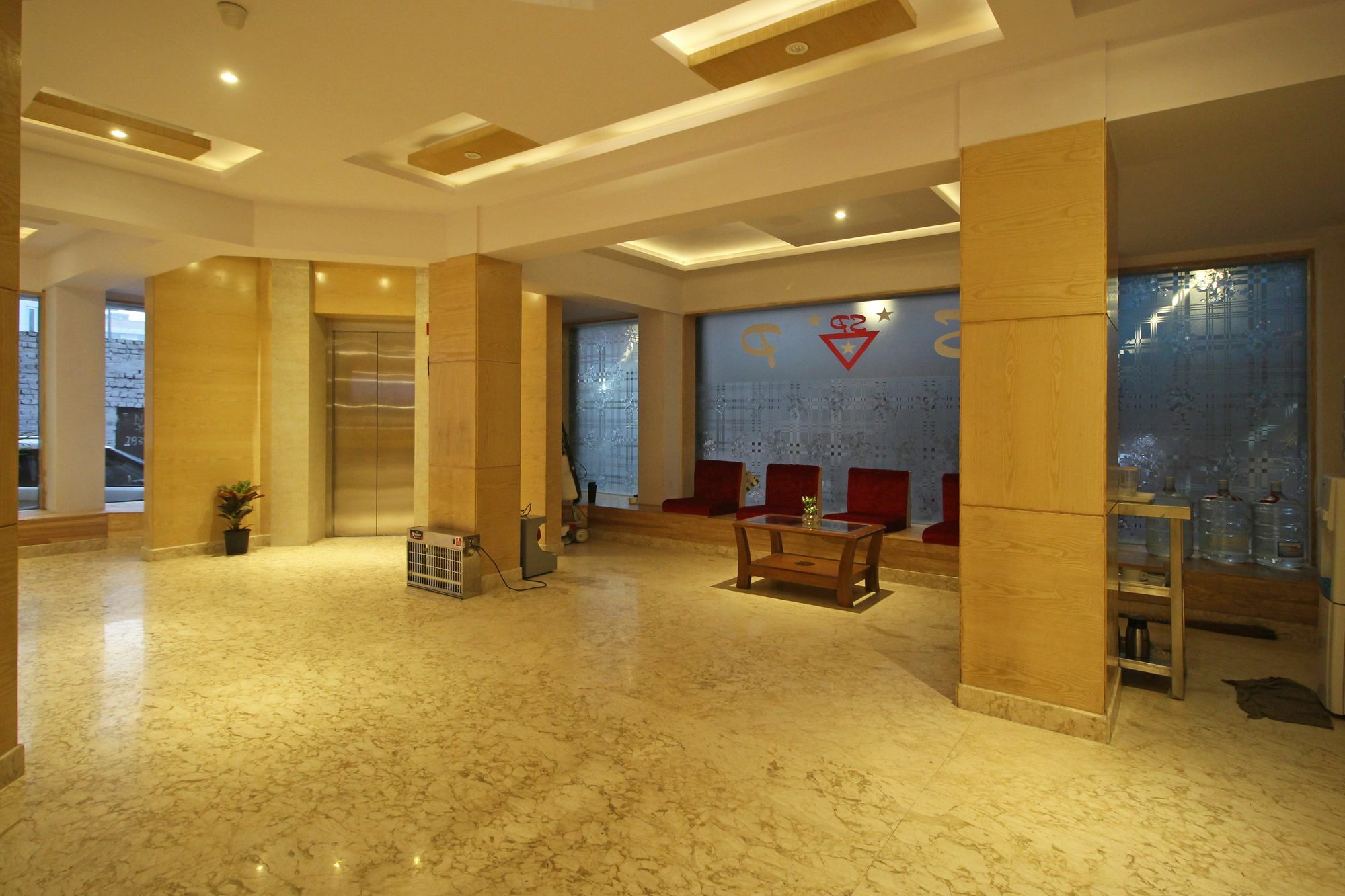 The Shanti Plaza - نيودلهي المظهر الخارجي الصورة